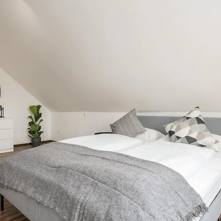 Lägenhet Cassel Lofts - Komfortable Fuer 4 - Nahe Sma & Fulda Niestetal